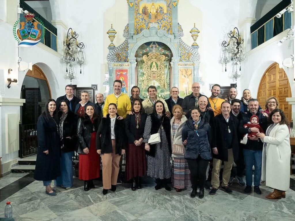 Encuentro mensual de la Hermandad de Huelva en la Santa Misa